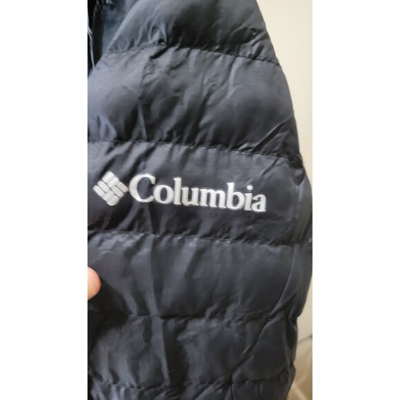 Columbia Hooded Jacket | Women’s Small | Black Lightweight Puffer - Picture 8 of 10
